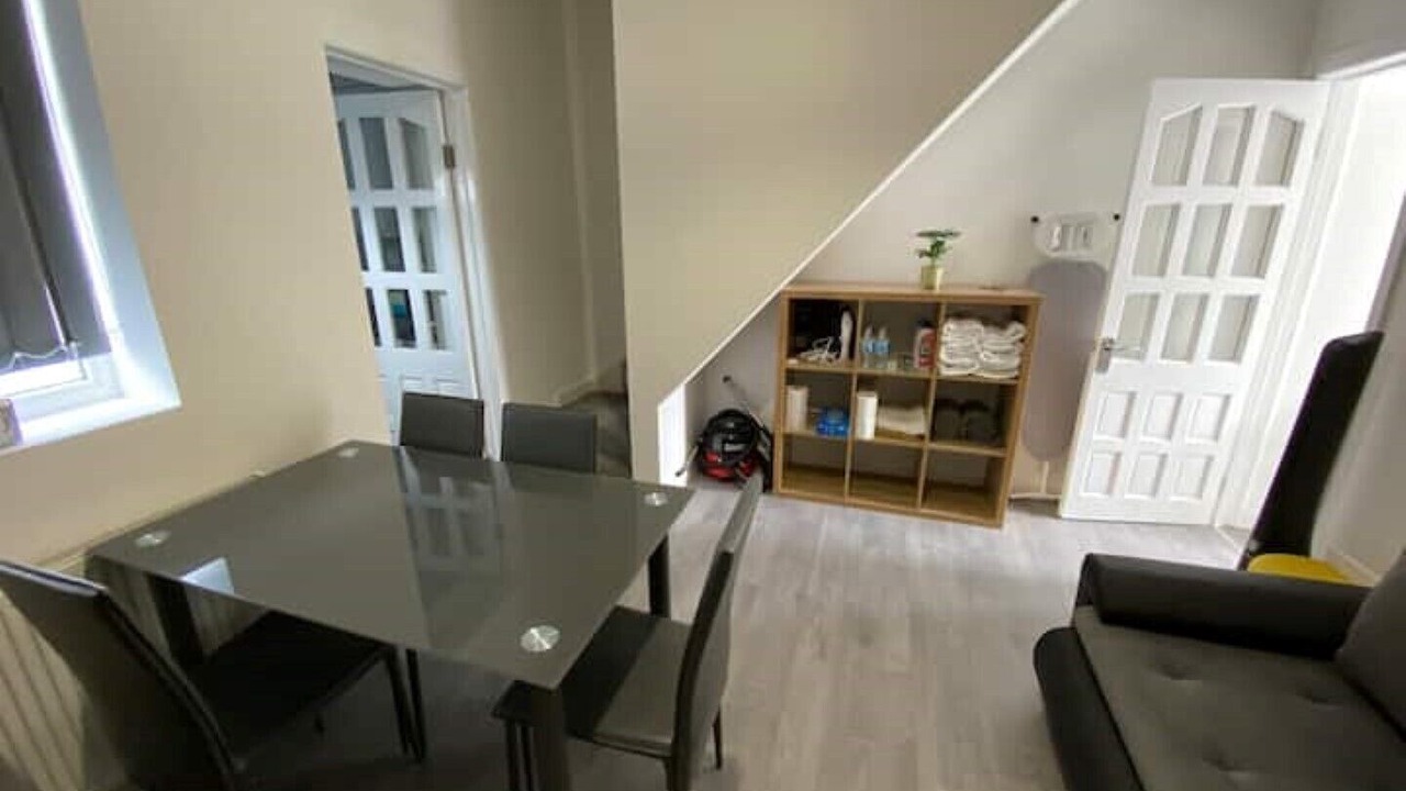 Photo of Others in Belle Vue