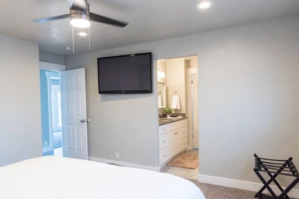 Photo of Bedroom in Sandy