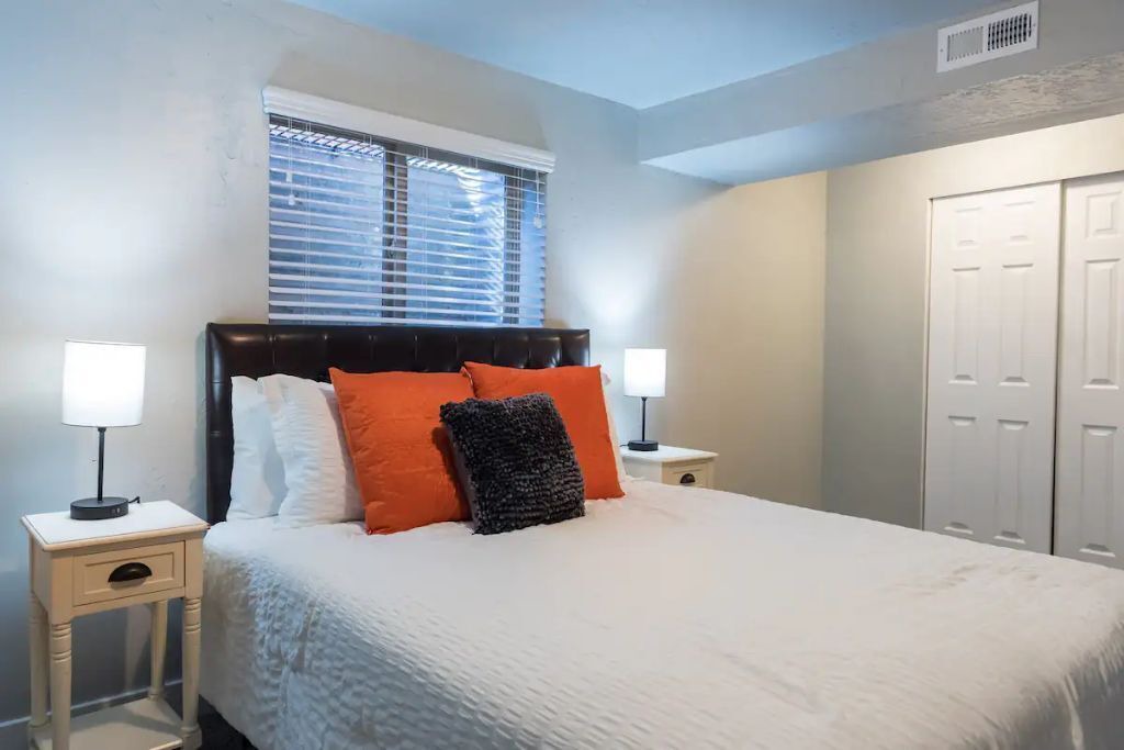 Photo of Bedroom in Sandy