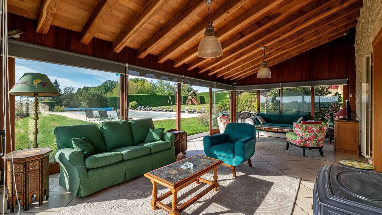 Photo of Livingroom in Rouffignac-Saint-Cernin-de-Reilhac