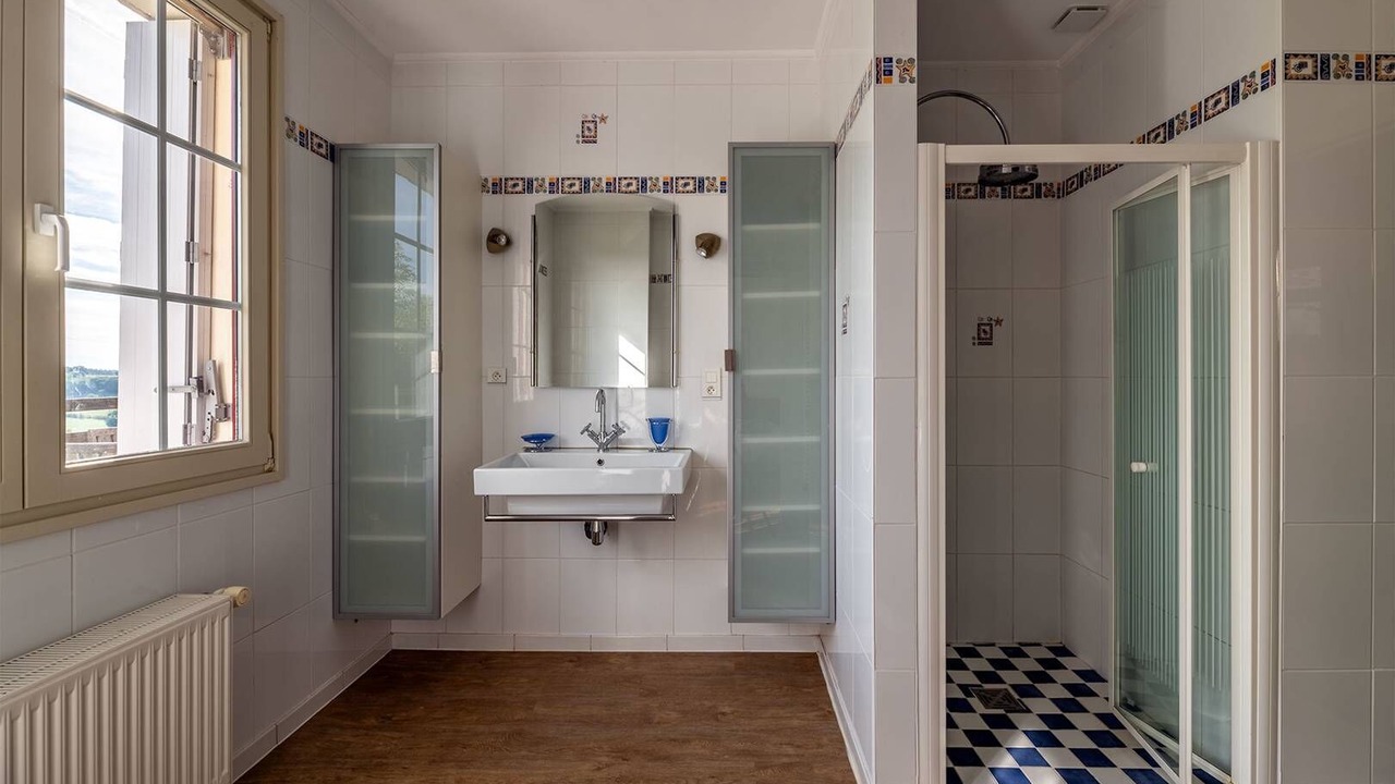 Photo of Bathroom in Rouffignac-Saint-Cernin-de-Reilhac