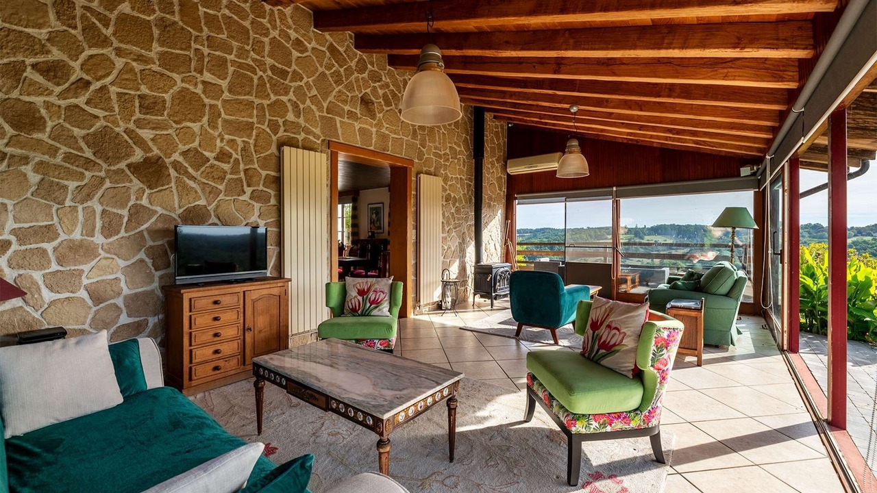 Photo of Livingroom in Rouffignac-Saint-Cernin-de-Reilhac