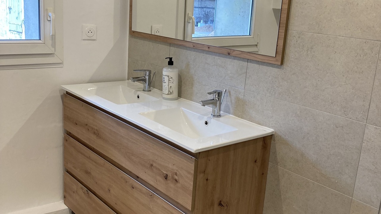 Photo of Bathroom in Vinantes
