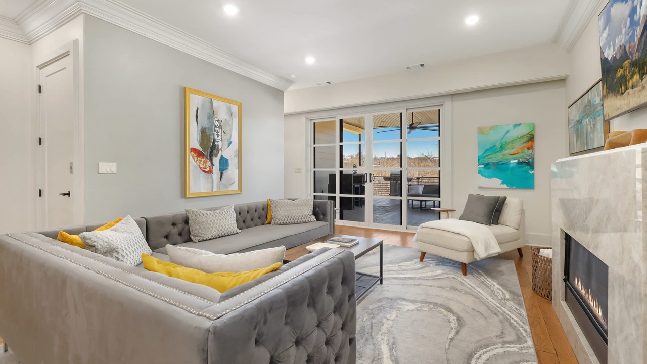 Photo of Livingroom in Fayetteville