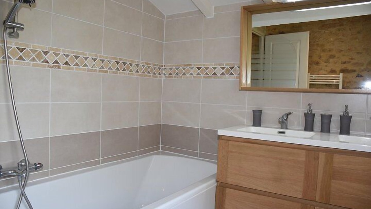 Photo of Bathroom in Saint-Chamassy