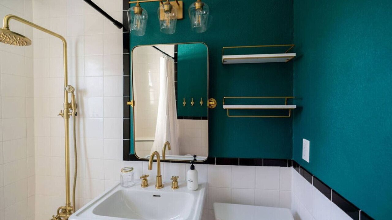 Photo of Bathroom in University Heights