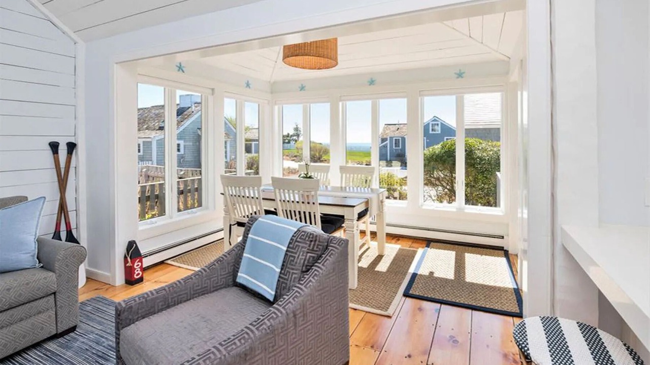 Photo of Livingroom in Mashpee