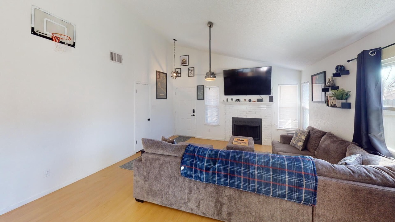 Photo of Livingroom in McKinney