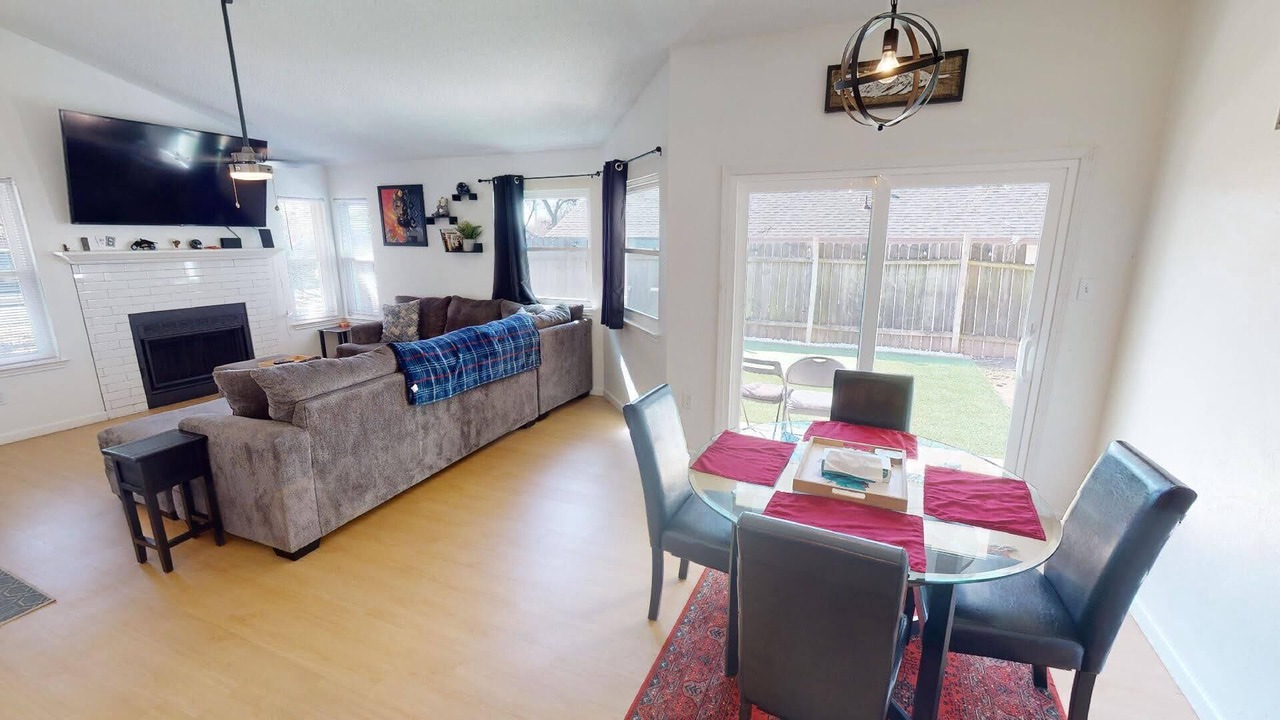 Photo of Livingroom in McKinney