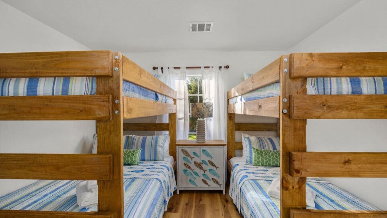 Photo of Bedroom in El Lago