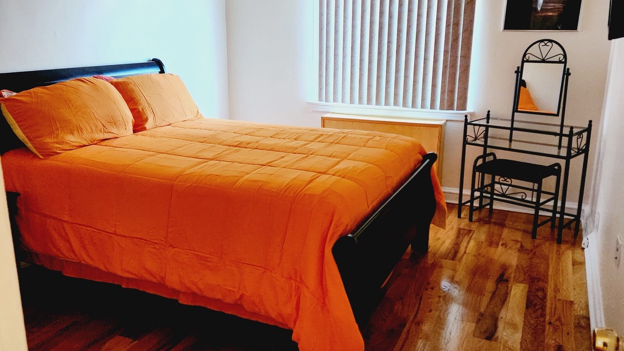 Photo of Bedroom in North Philadelphia