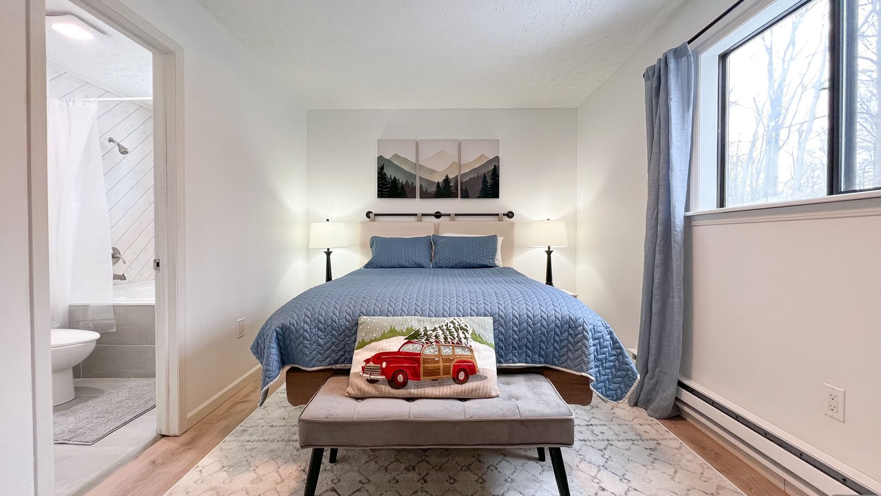 Photo of Bedroom in Tobyhanna