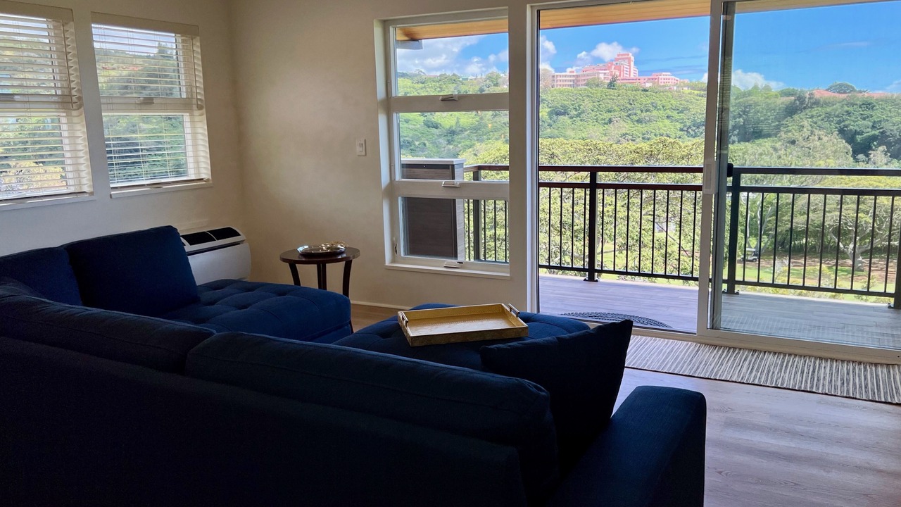 Photo of Livingroom in Moanalua
