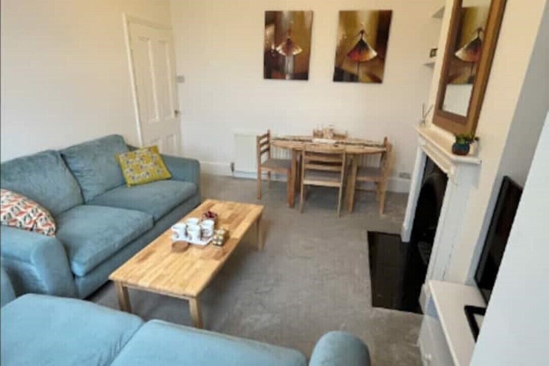 Photo of Livingroom in Furzedown