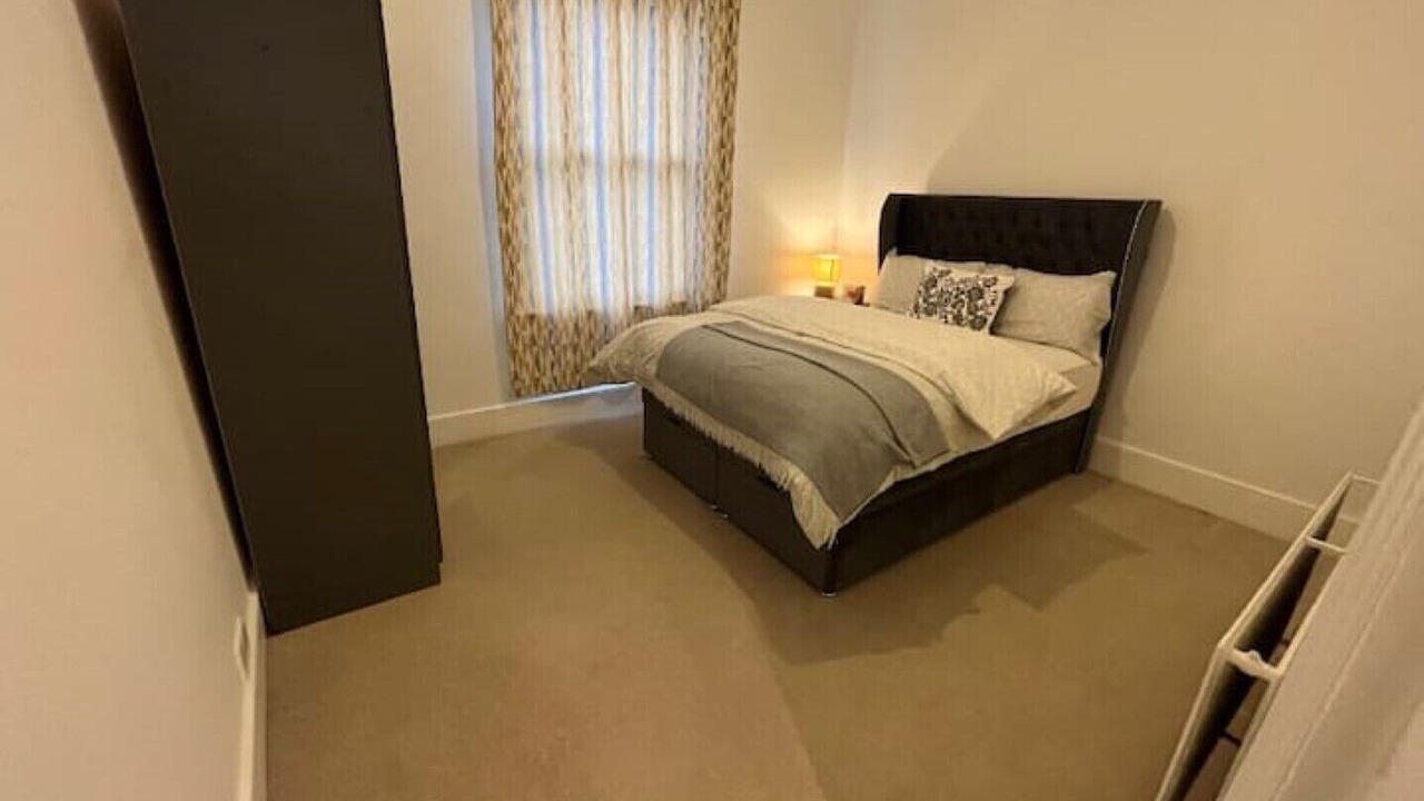 Photo of Bedroom in Furzedown