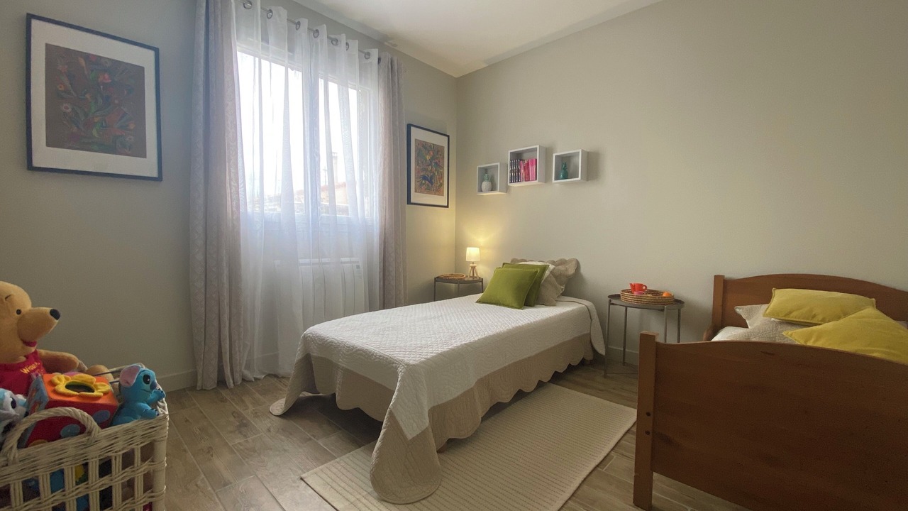Photo of Bedroom in Villeneuve-la-Comptal