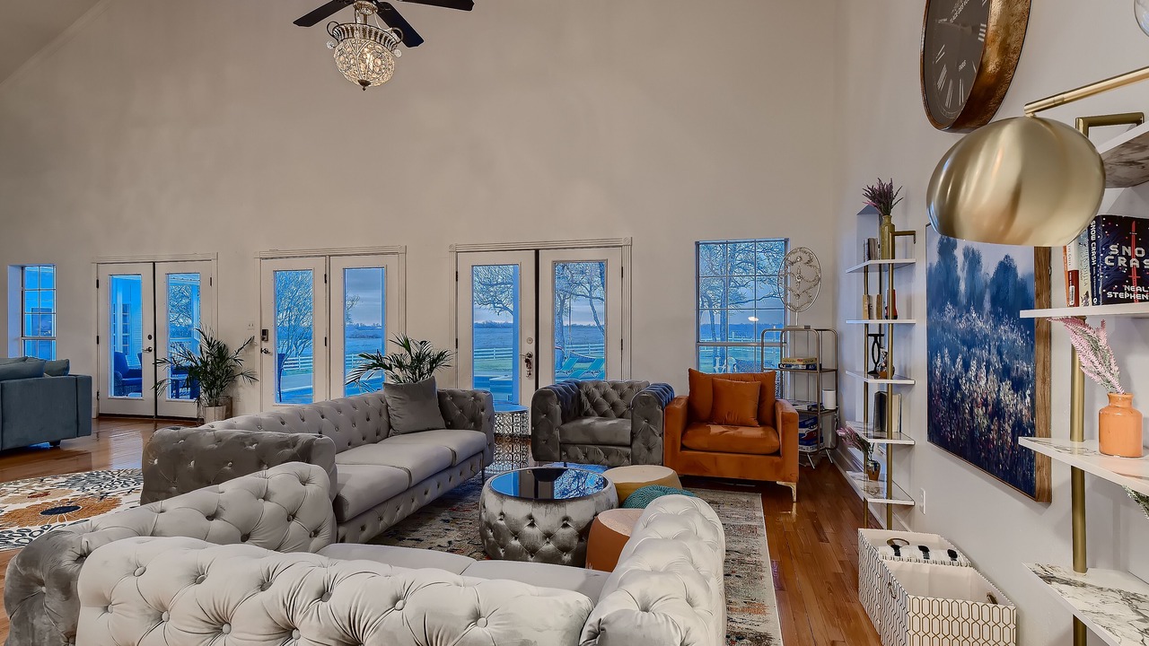 Photo of Livingroom in Lockhart