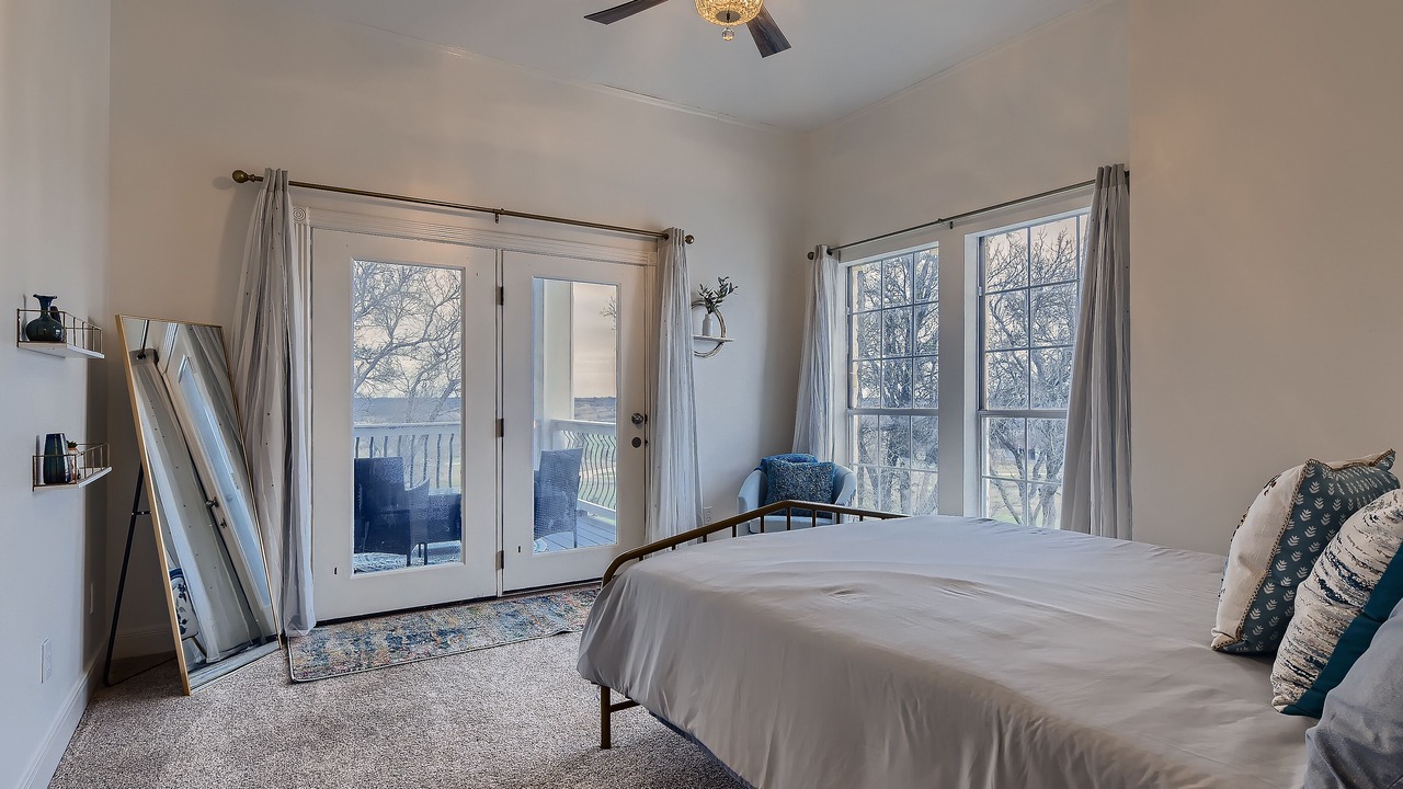 Photo of Bedroom in Lockhart