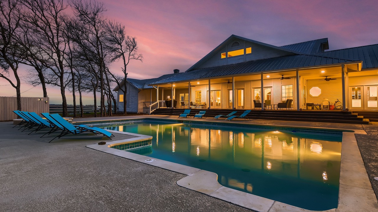 Photo of Outdoor in Lockhart