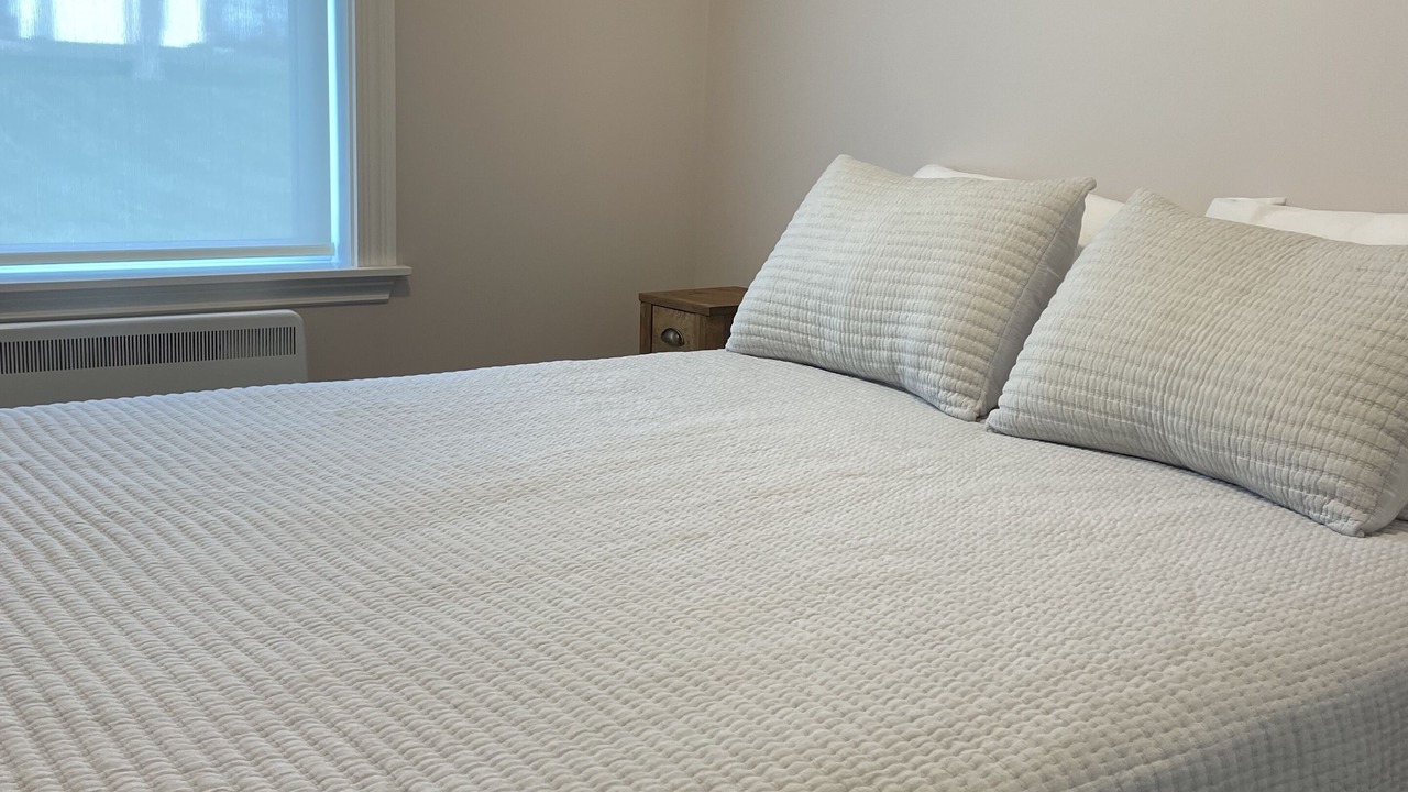 Photo of Bedroom in Clyde River
