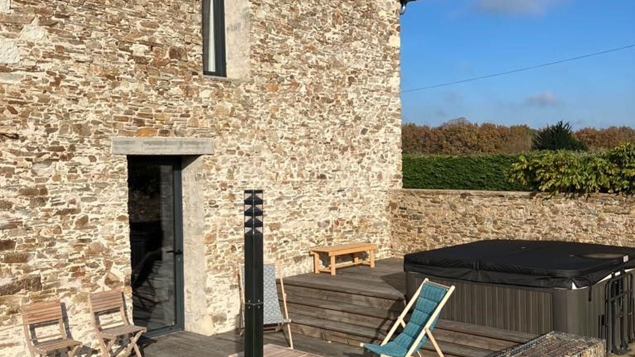 Photo of Patio Balcony in La Haie-Fouassiere