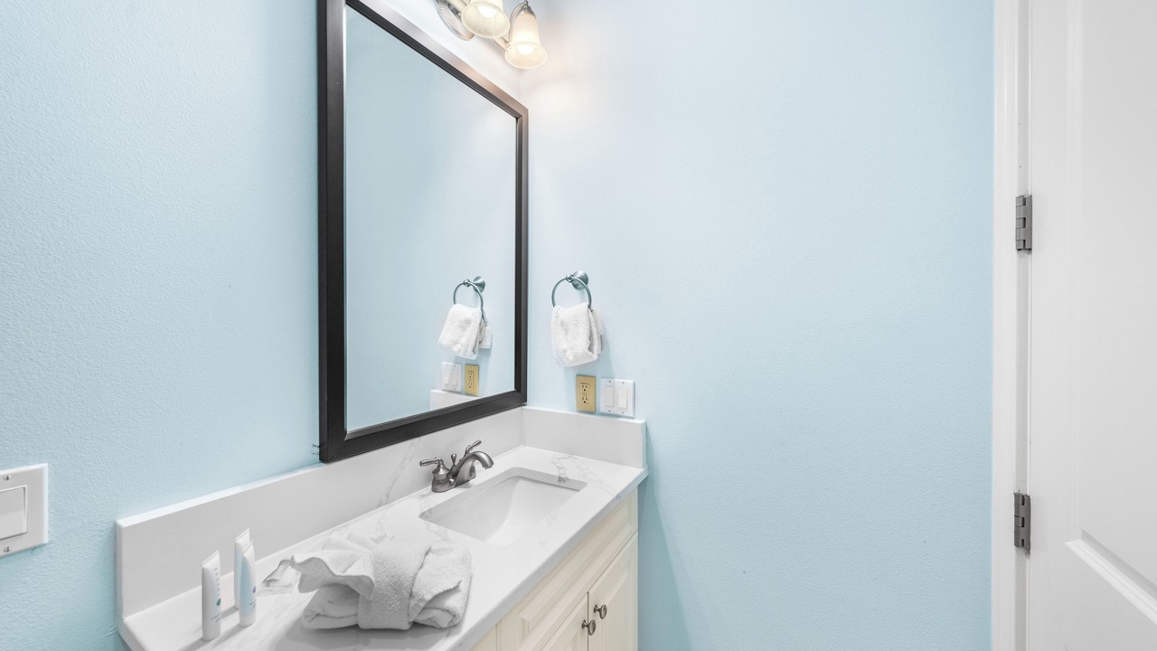 Photo of Bathroom in Delos