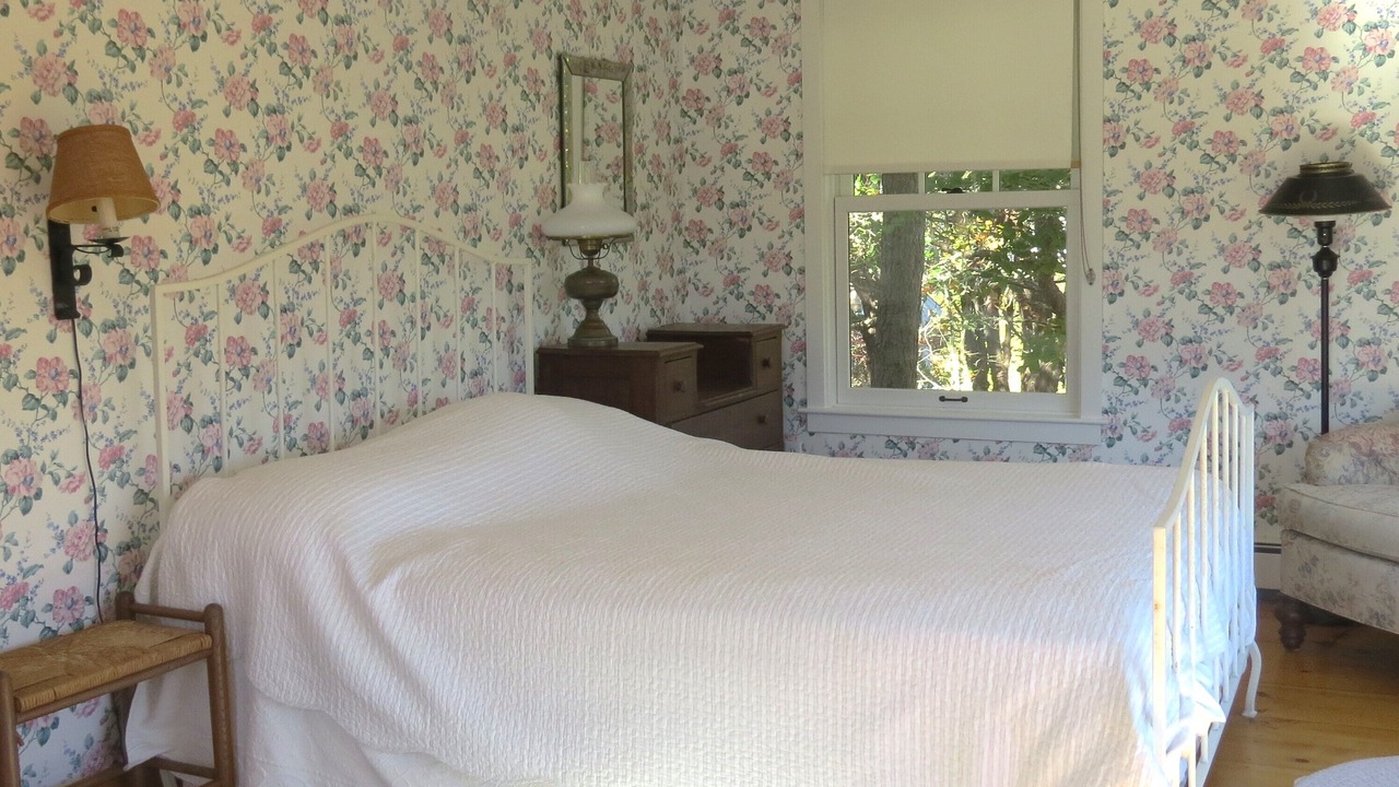 Photo of Bedroom in South Chatham