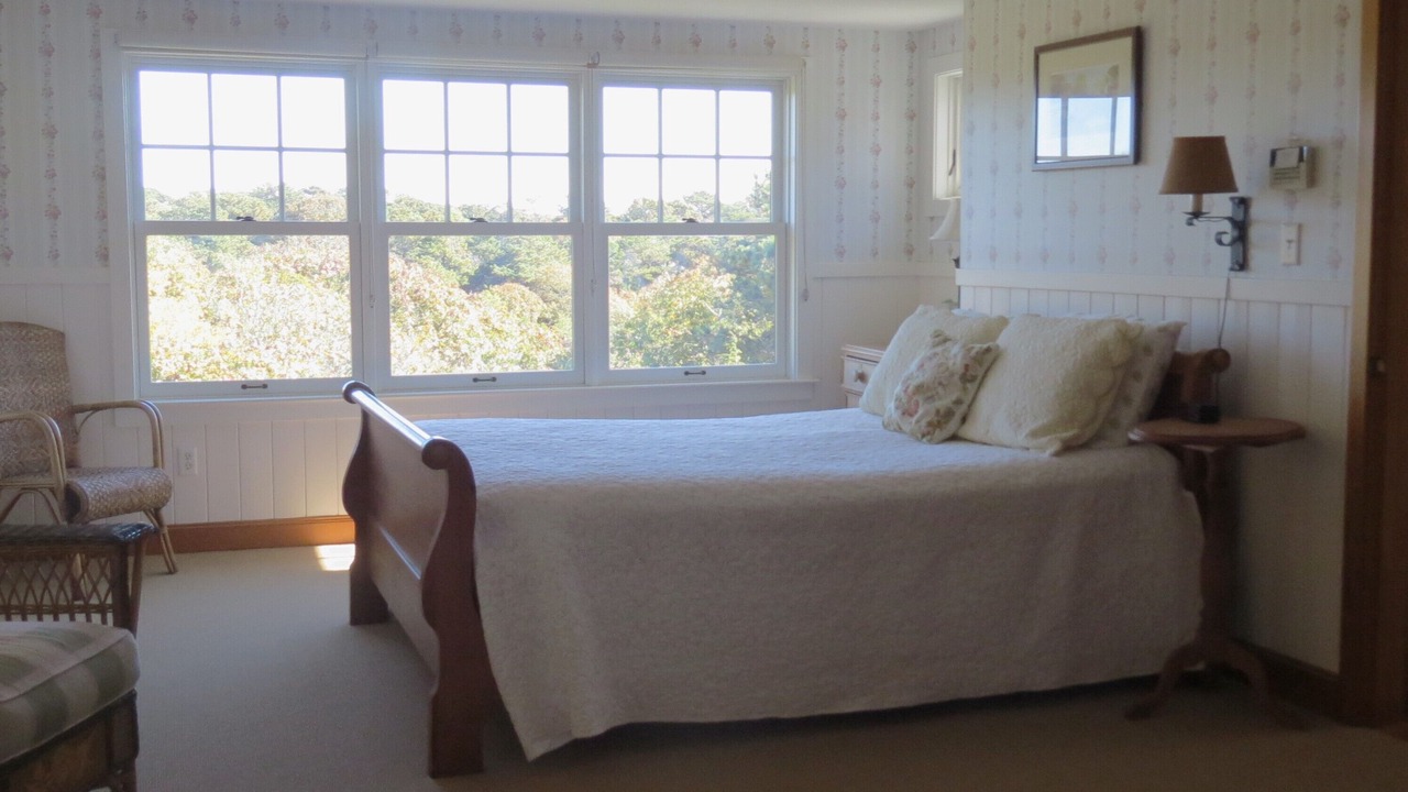 Photo of Bedroom in South Chatham