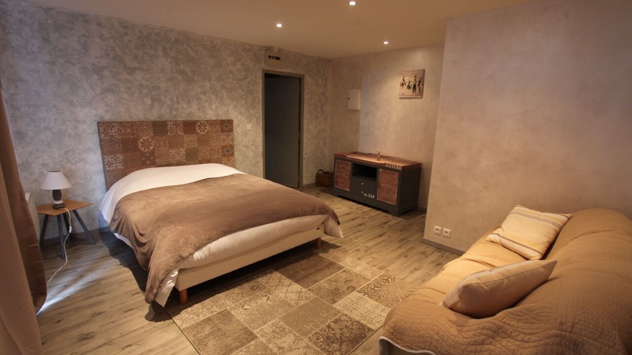 Photo of Bedroom in Calmont