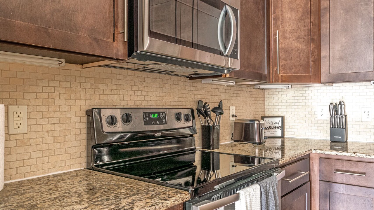 Photo of Kitchen in Astrodome