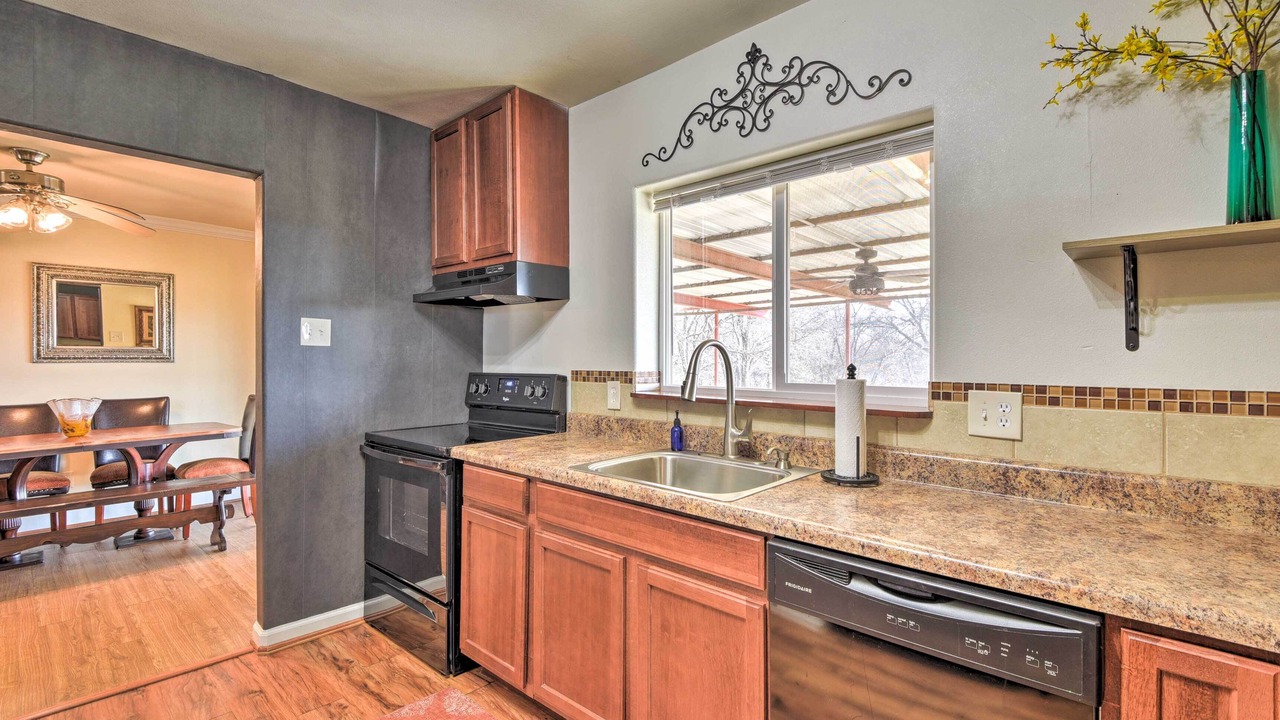 Photo of Kitchen in Ellis County