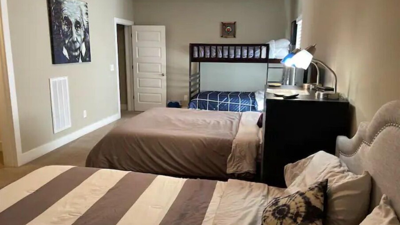 Photo of Bedroom in Lakewood
