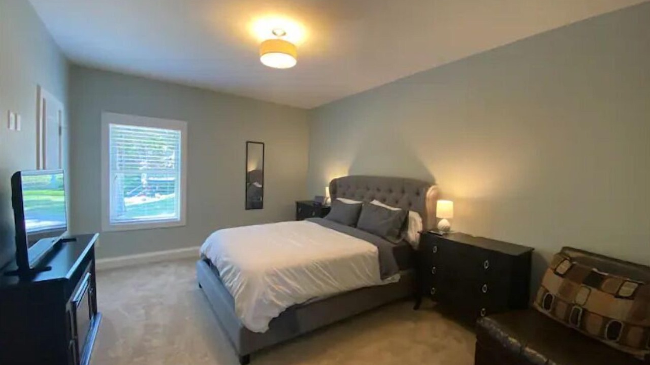 Photo of Bedroom in Lakewood