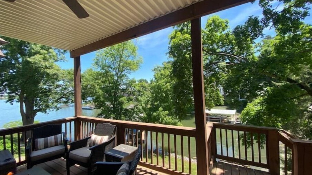 Photo of Patio Balcony in Lakewood