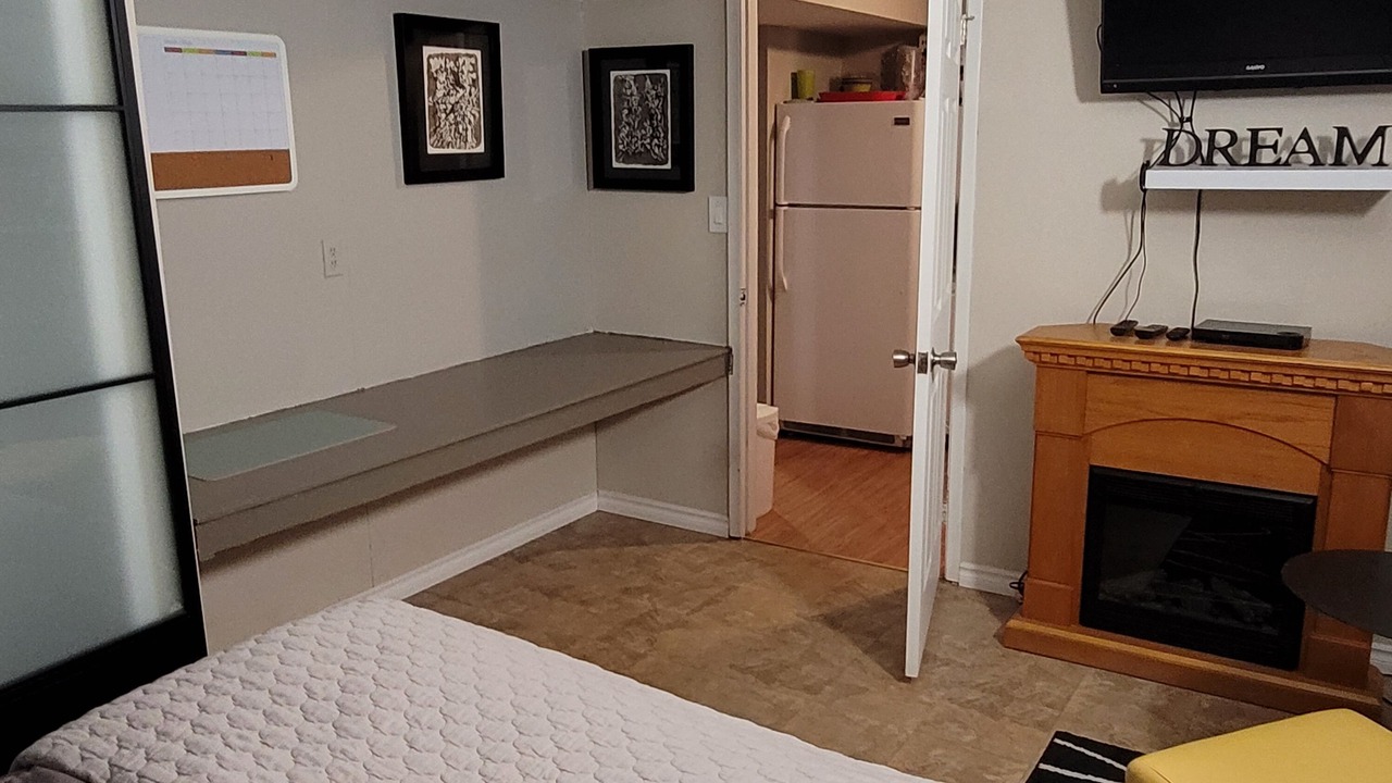 Photo of Bedroom in Gravenhurst