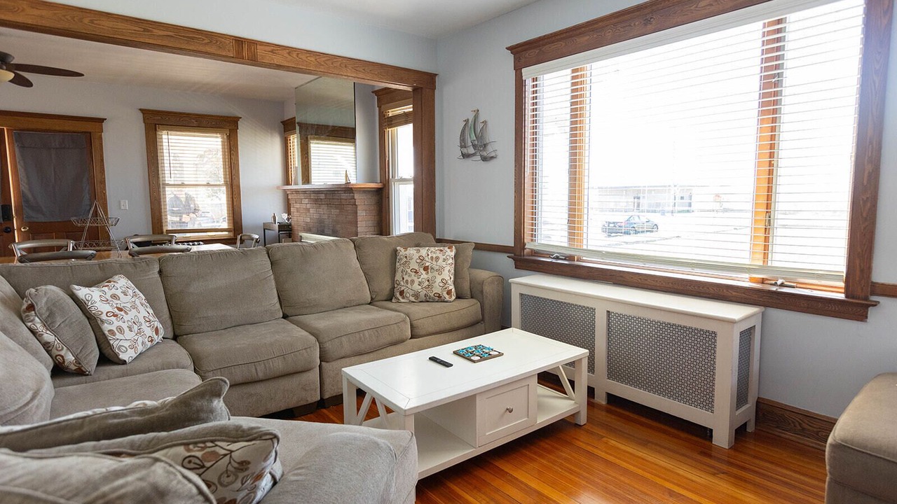 Photo of Livingroom in West Haven