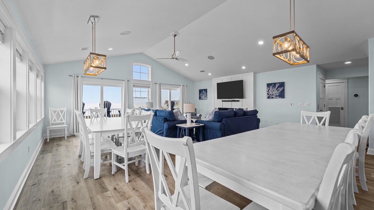 Photo of Livingroom in Avon