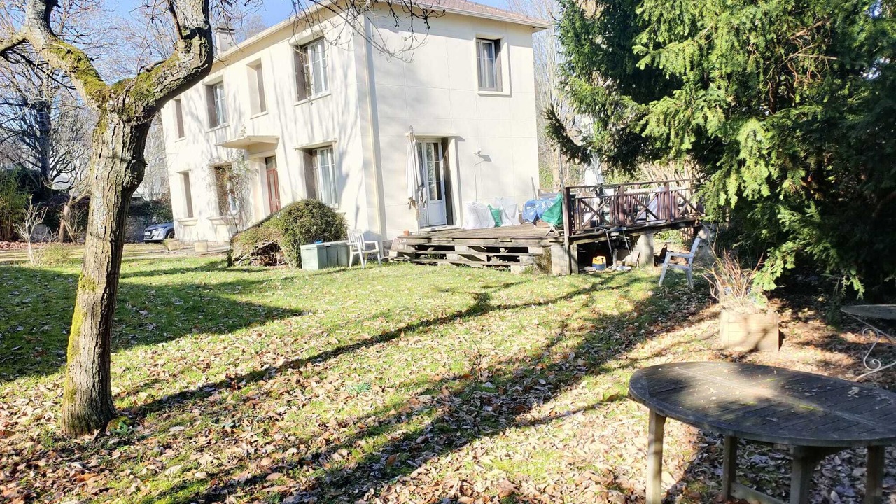 Photo of Outdoor in Meudon