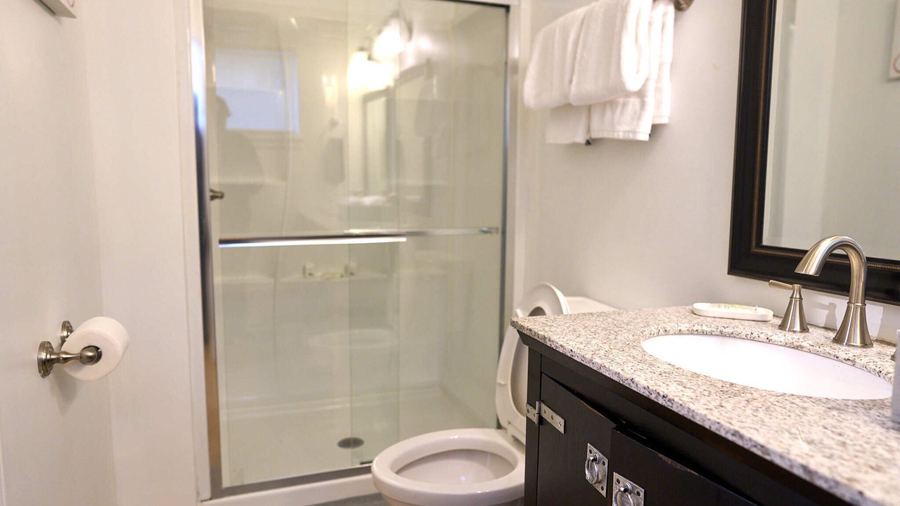 Photo of Bathroom in Buford Highway