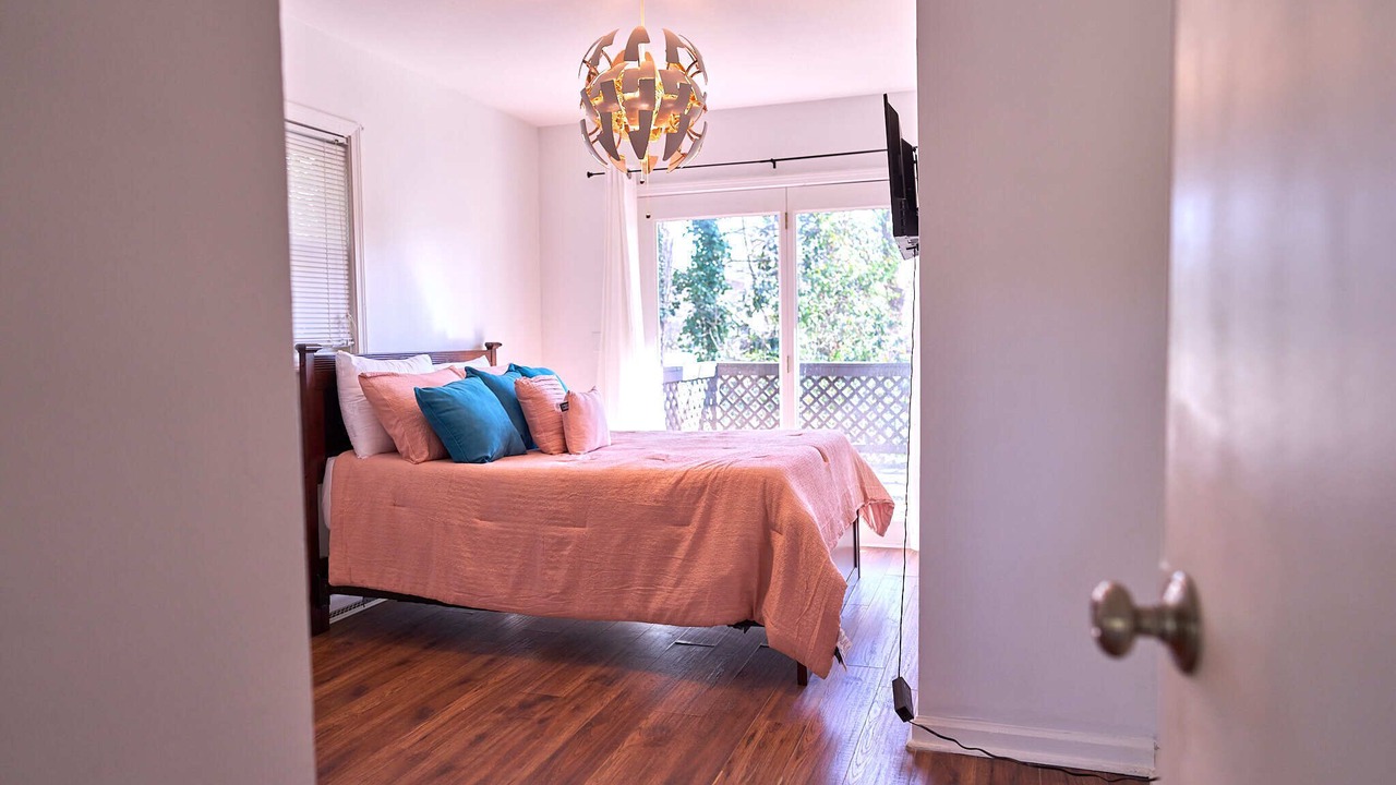Photo of Bedroom in Buford Highway