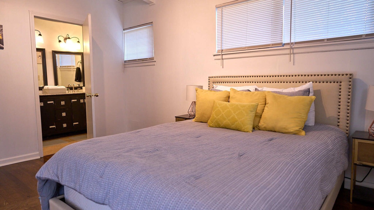 Photo of Bedroom in Buford Highway
