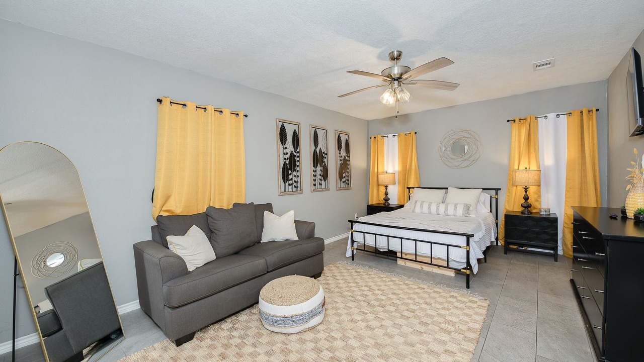 Photo of Bedroom in Bryan