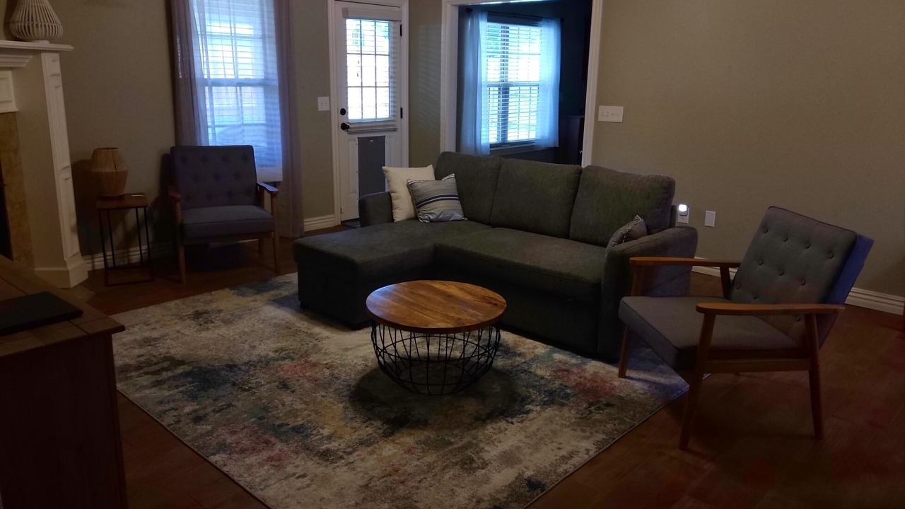 Photo of Livingroom in Powell