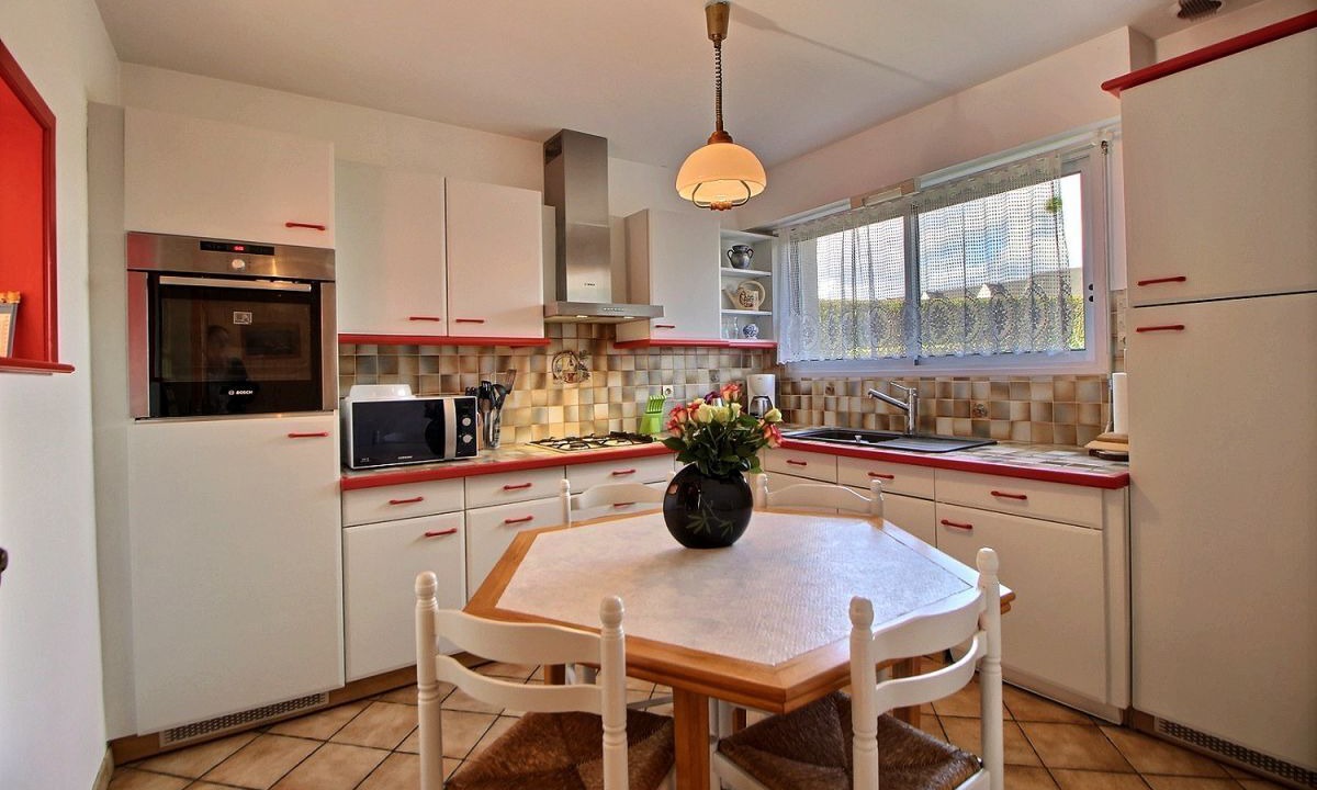 Photo of Kitchen in Saint-Quay-Portrieux
