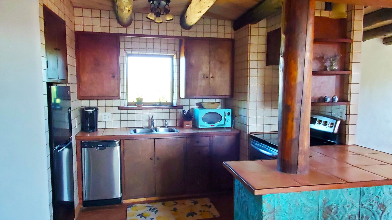 Photo of Kitchen in Canoncito