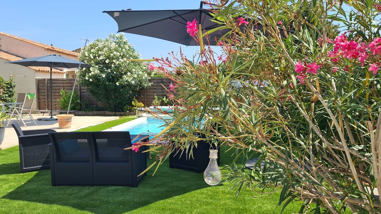 Photo of Outdoor in Meze