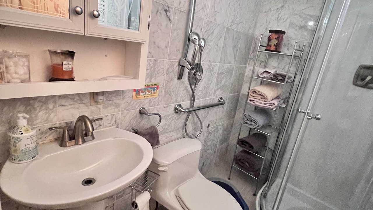 Photo of Bathroom in Shoreline