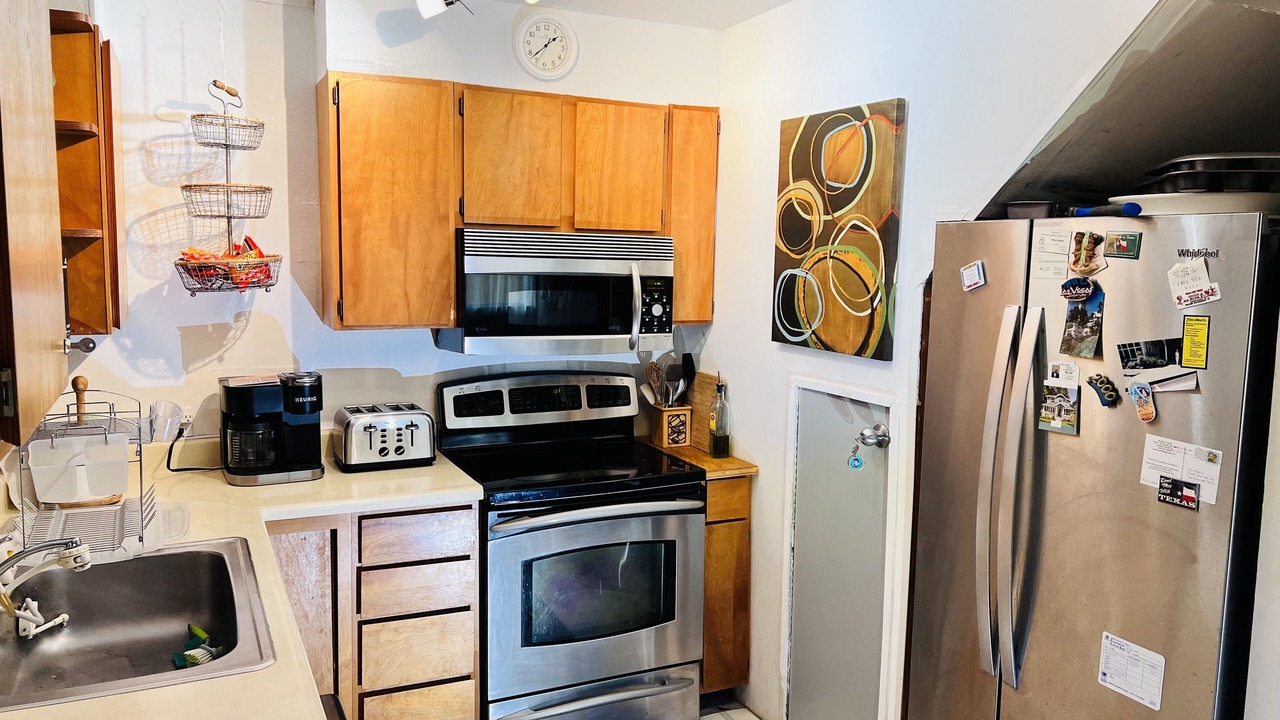 Photo of Kitchen in Shoreline