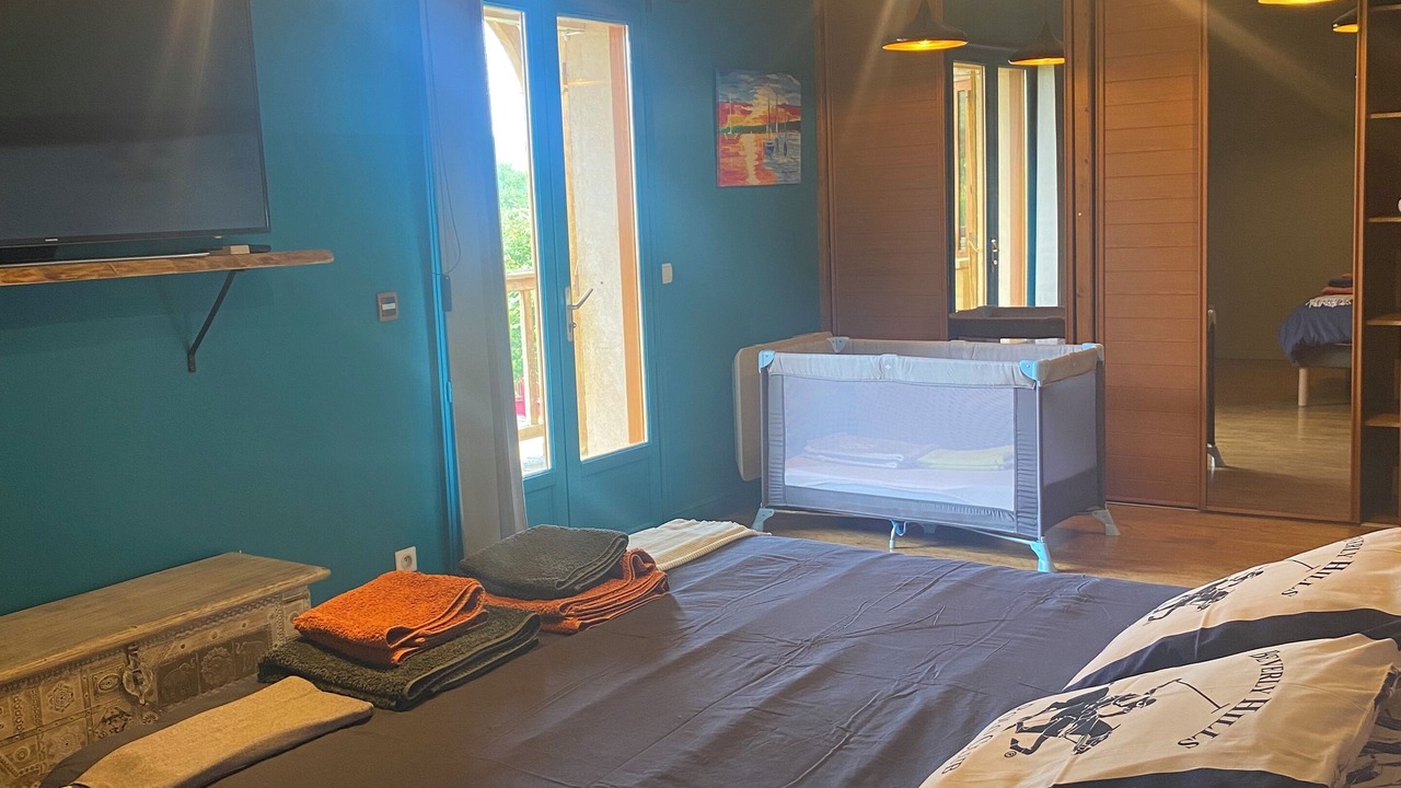 Photo of Bedroom in Le Roc