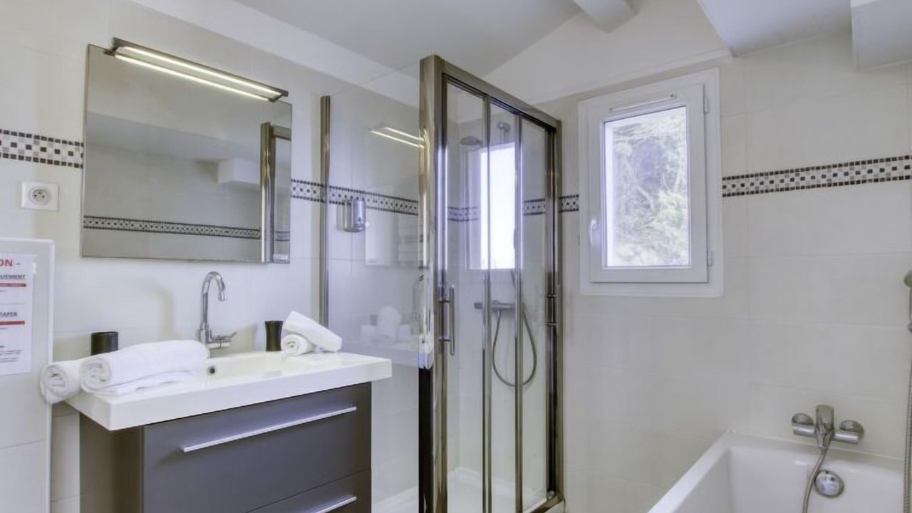 Photo of Bathroom in La Madrague